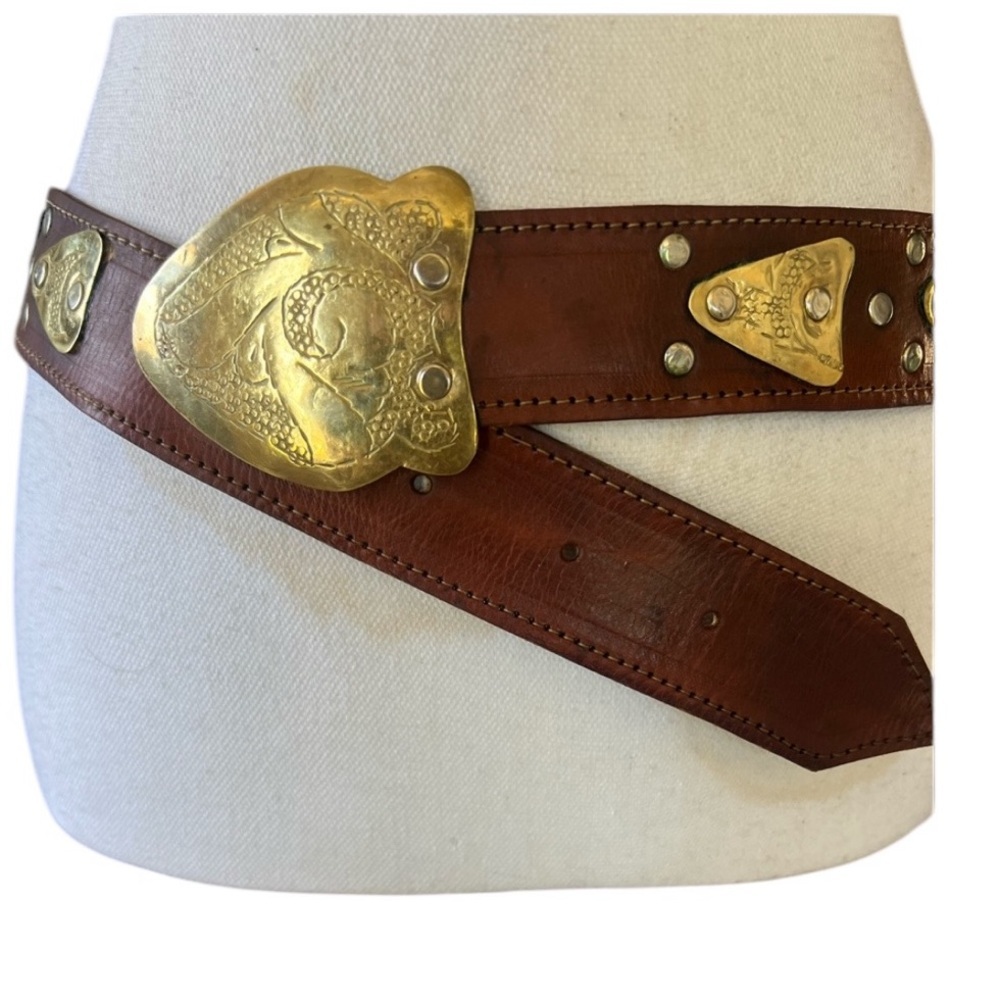 Leather and Brass ladies dress belt, preowned very good cond made in Morocco